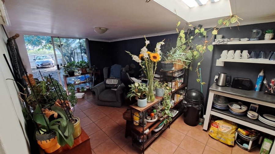 To Let 2 Bedroom Property for Rent in Chrismar Western Cape
